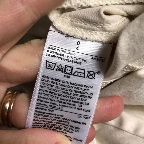 Gap maternity | bundle | 0 - Picture 3 of 15